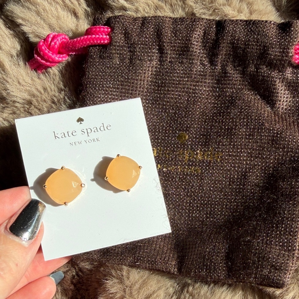 Kate Spade Blush Gem Stud Earrings NWT - Picture 3 of 3